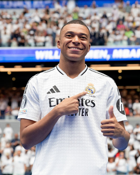 L'Arrivée de Kylian Mbappé au Real Madrid : Une Présentation Grandiose au Santiago Bernabéu